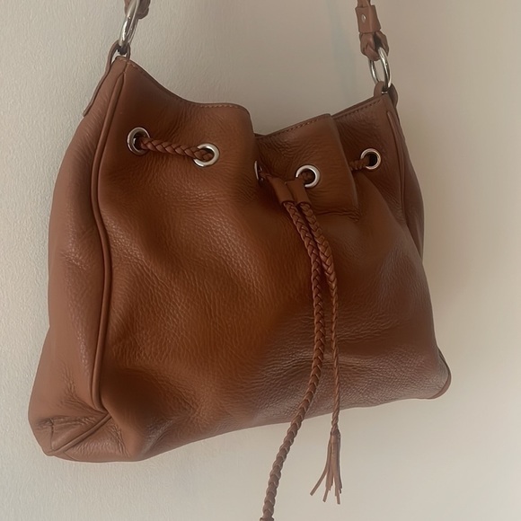 Talbots Gorgeous Tan Leather Drawstring Handbag - Picture 4 of 12